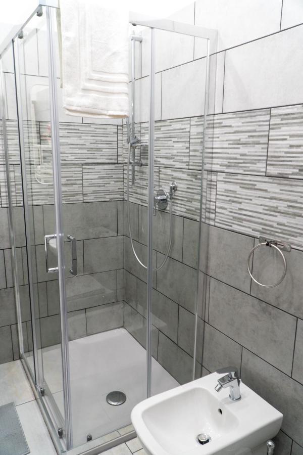 Вилла Casa Vacanze La Dolce Casa Катания Экстерьер фото